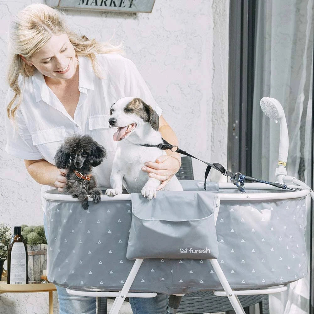 Folding Dog Bath Tub and Wash Station B2615