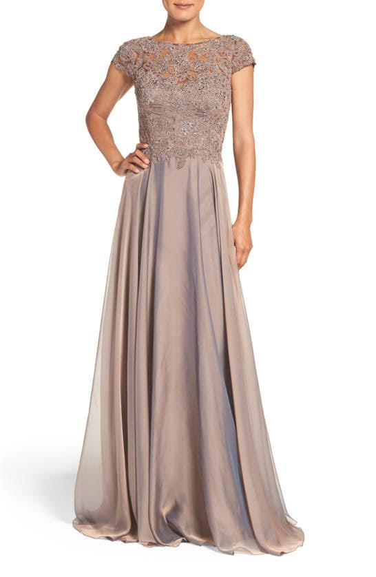 Lace & Satin A-Line Gown O245