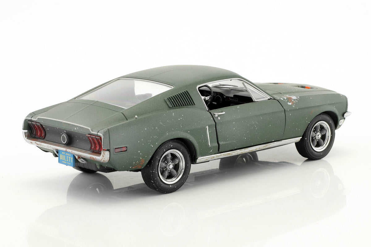 1968 Ford Mustang GT Fastback 1/24 Diecast Model Y4898