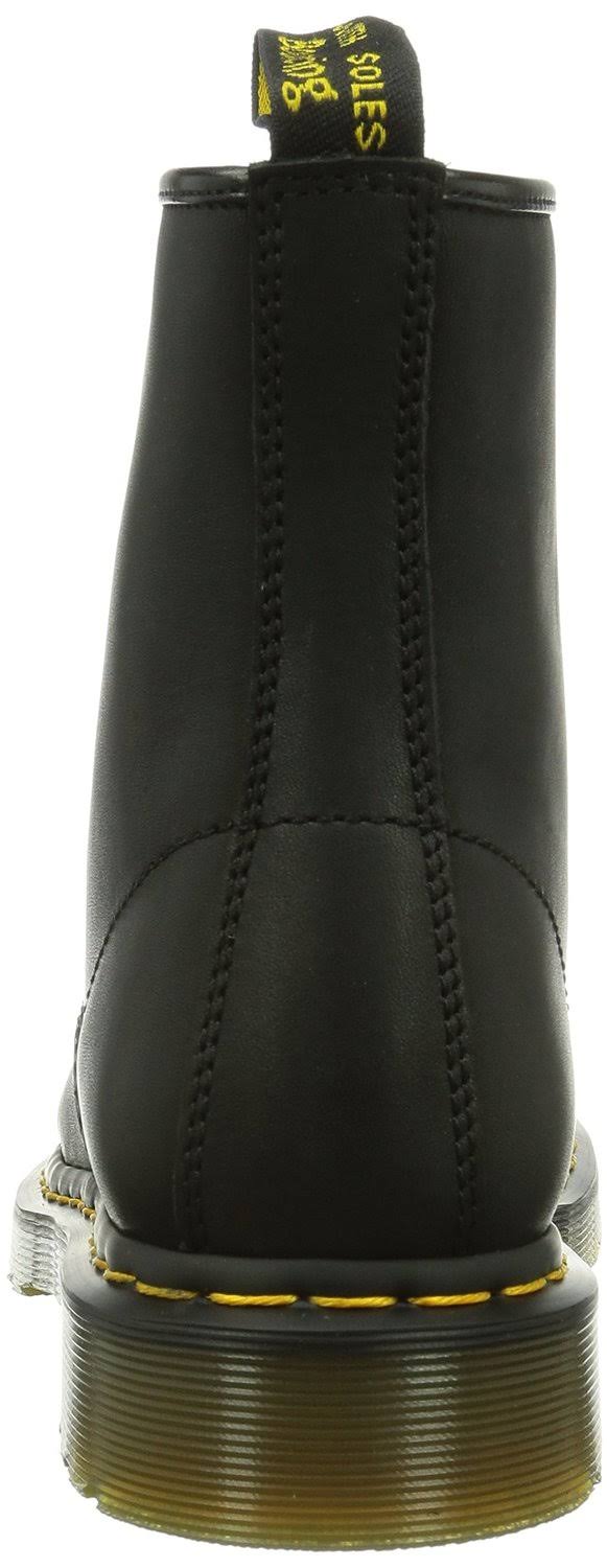 Greasy Black Leather Boot Y847