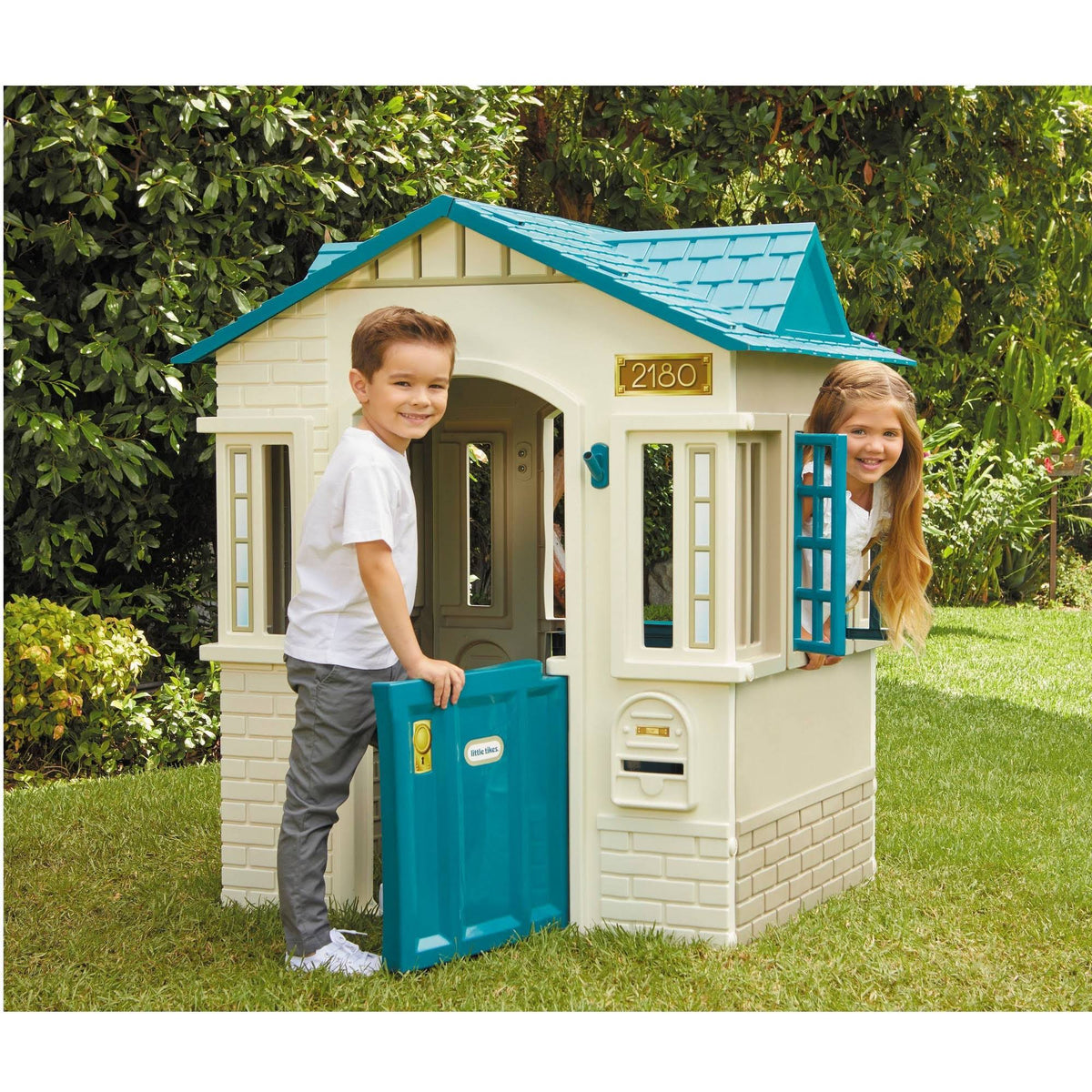 Cape Cottage Playhouse, Blue I561