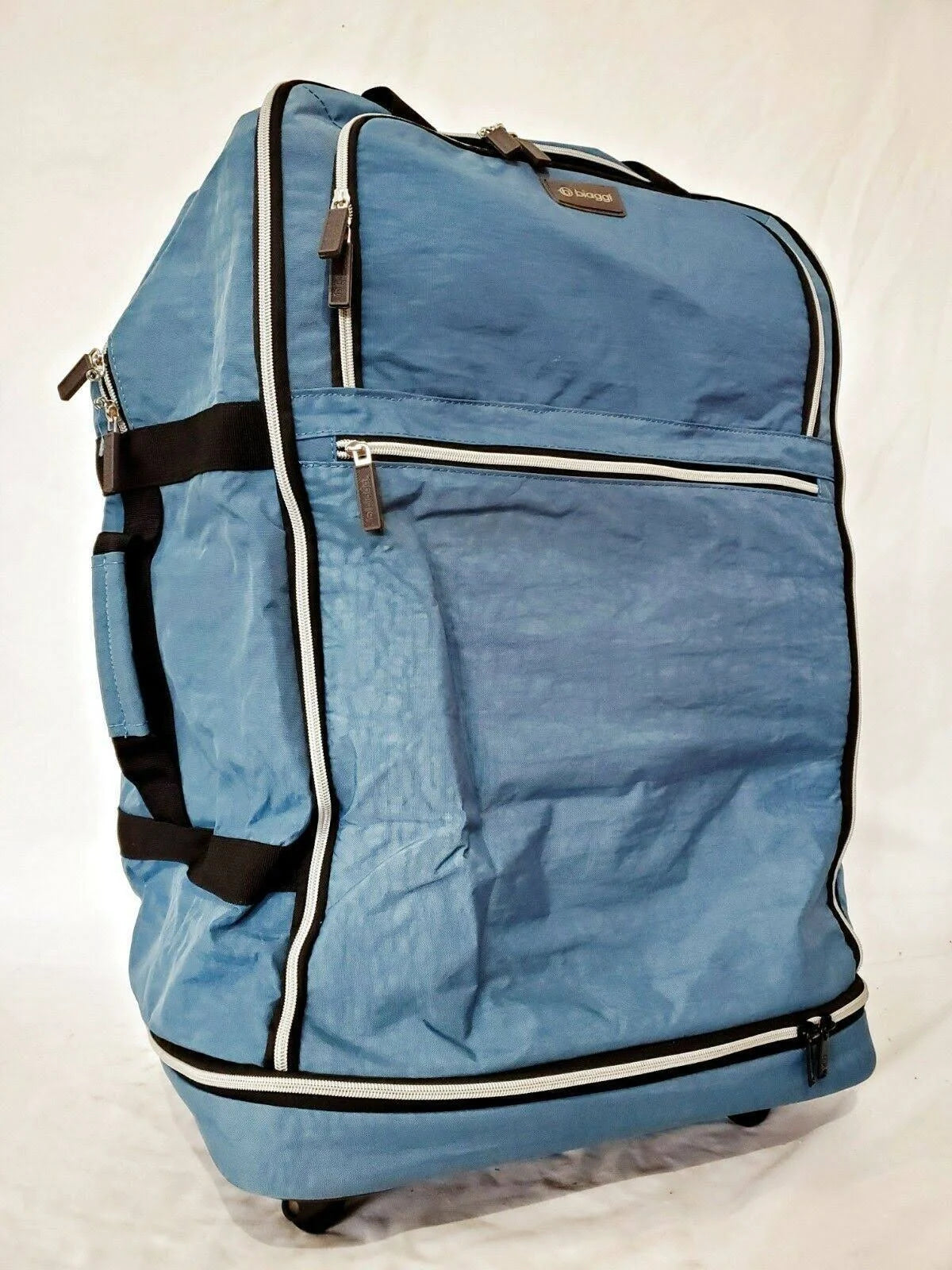 31x22 Spinner Suitcase - Blue C129273