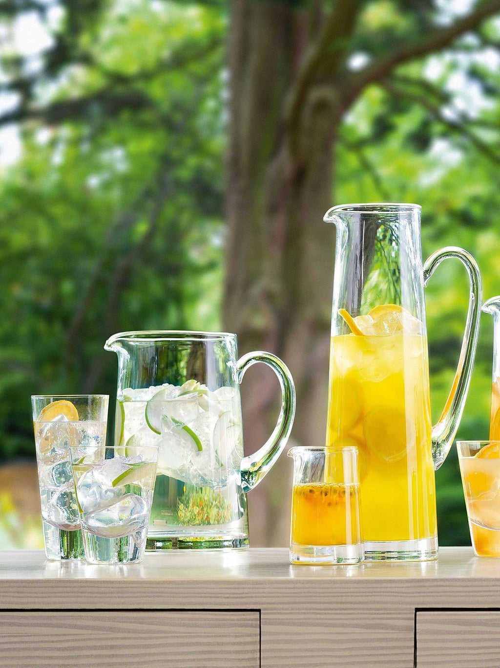 Bar Clear Tall Tapered Jug 1.7L S67753