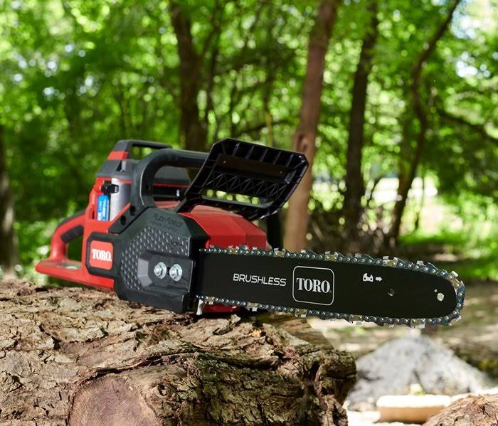 16 in. 60V Battery Chainsaw Kit Q778