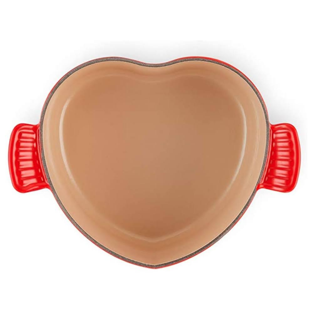 Enameled Cast-Iron 2-Quart Heart Casserole Red V84295