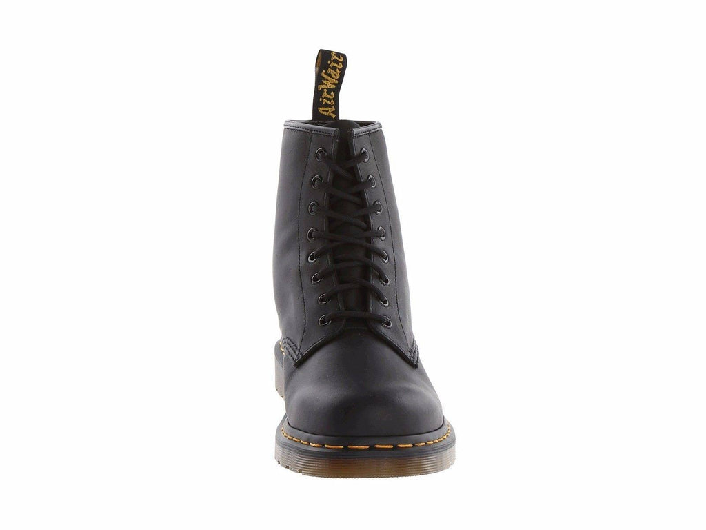 Greasy Black Leather Boot Y847