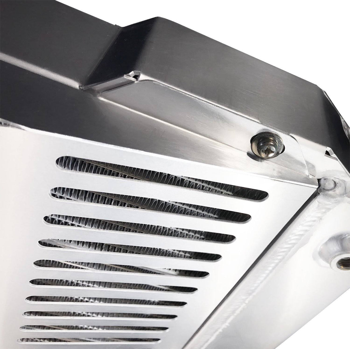 Slim Fit Radiator Universal GM Style U582419