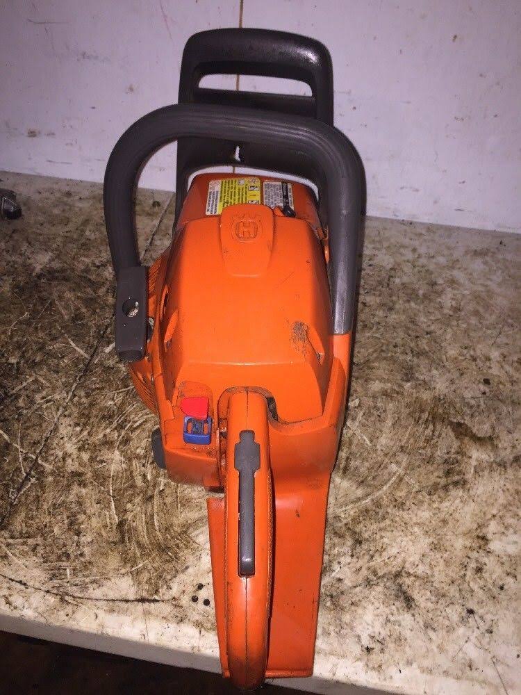 20x22 2-Cycle Gas Chainsaw E4954