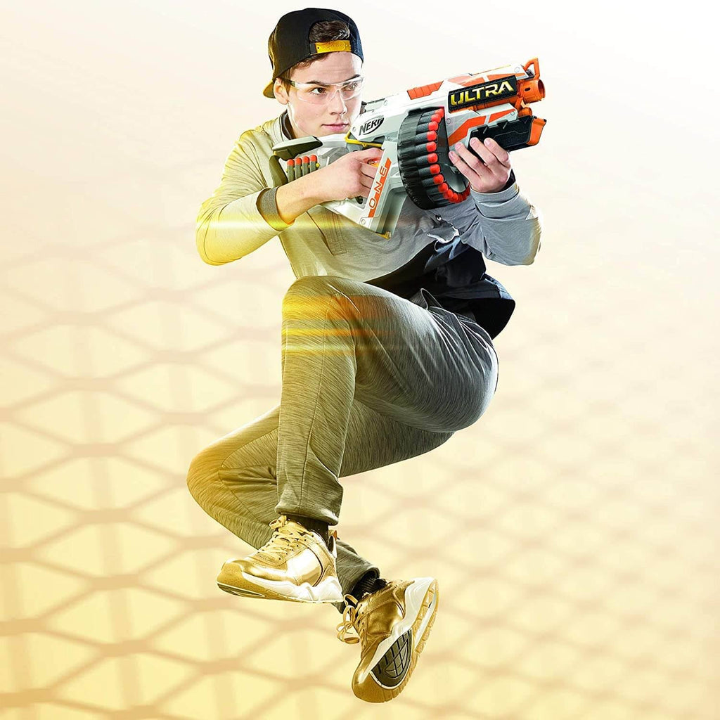 Motorized Blaster with 25 Darts A615
