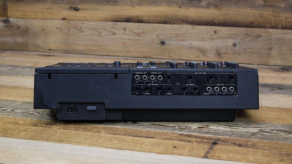 4-Track Cassette Tape Recorder O934456