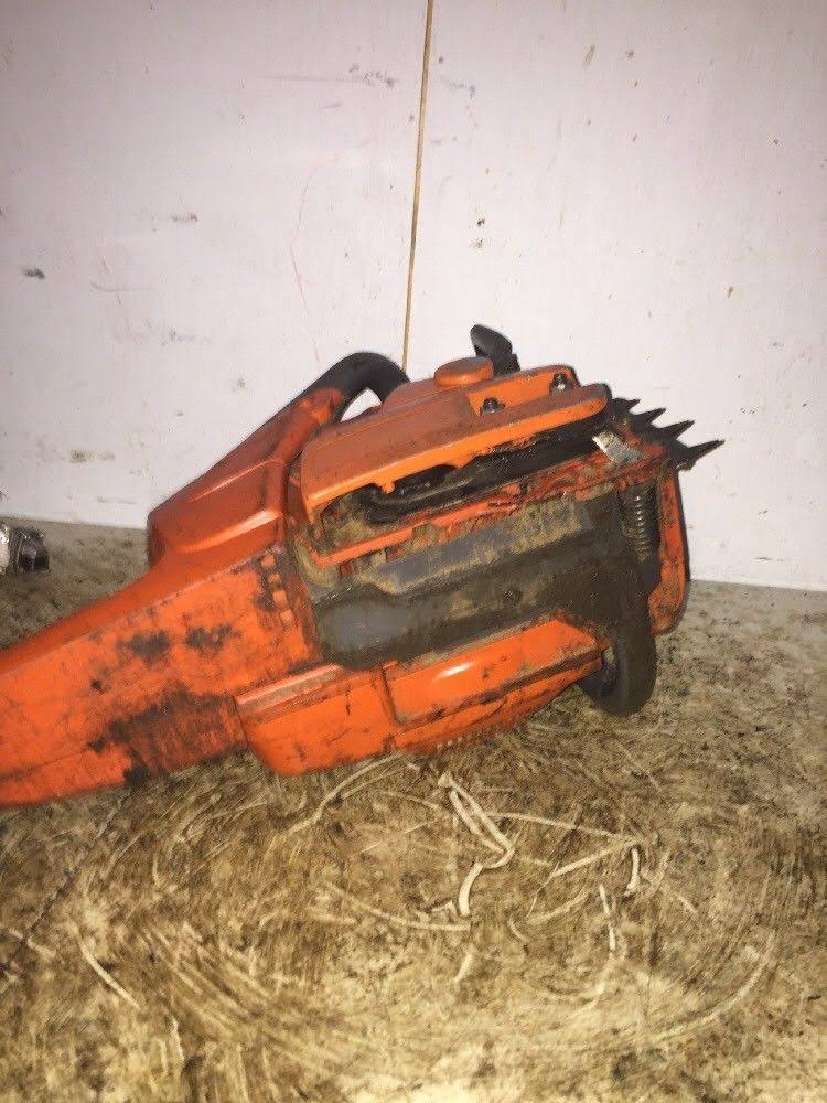 20x22 2-Cycle Gas Chainsaw E4954