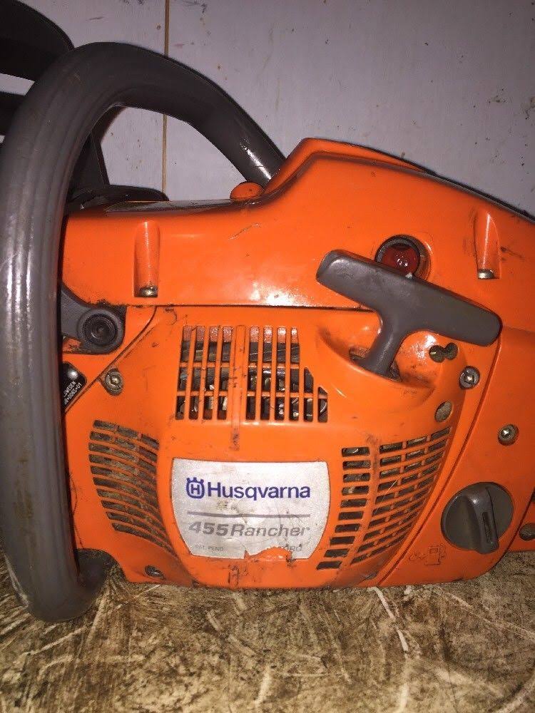 20x22 2-Cycle Gas Chainsaw E4954