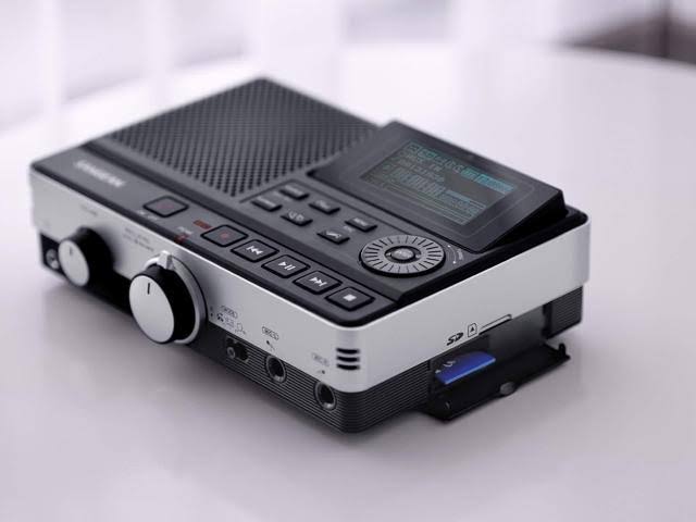Digital MP3 Recorder (Black) E1702