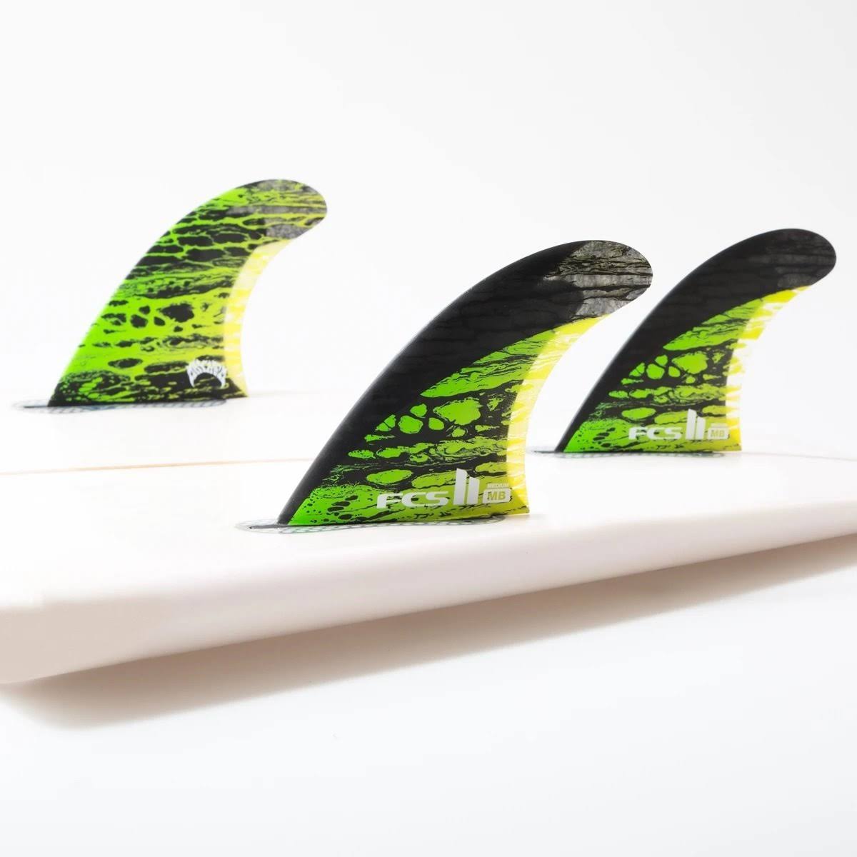Carbon Tri Fins Medium / Green P7298