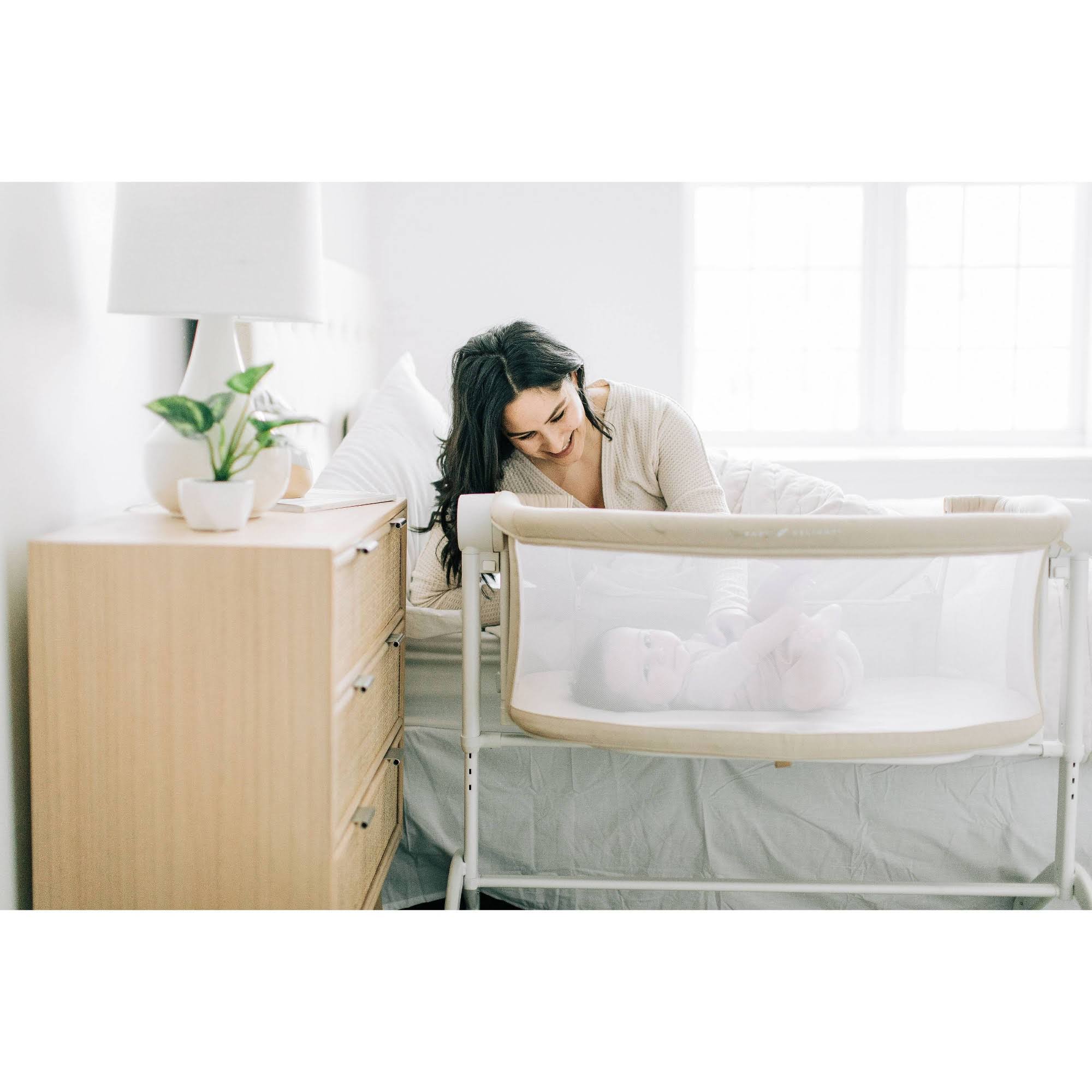 Organic Bassinet & Bedside Sleeper E741192