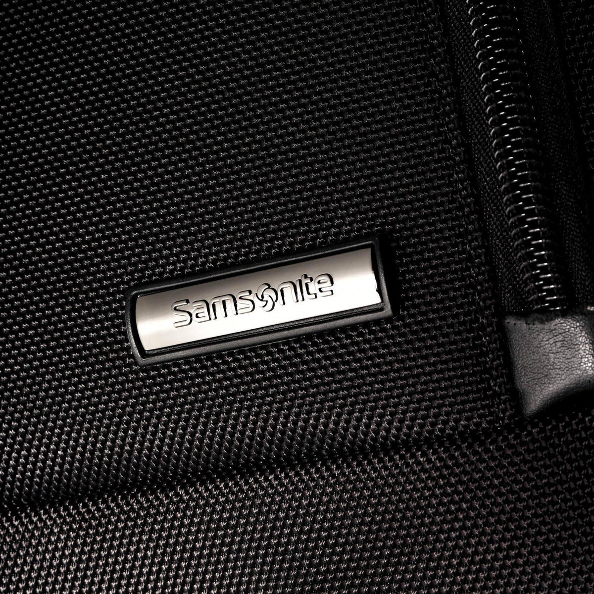 Rolling Catalog Case - 17.5x22 - Black U5957