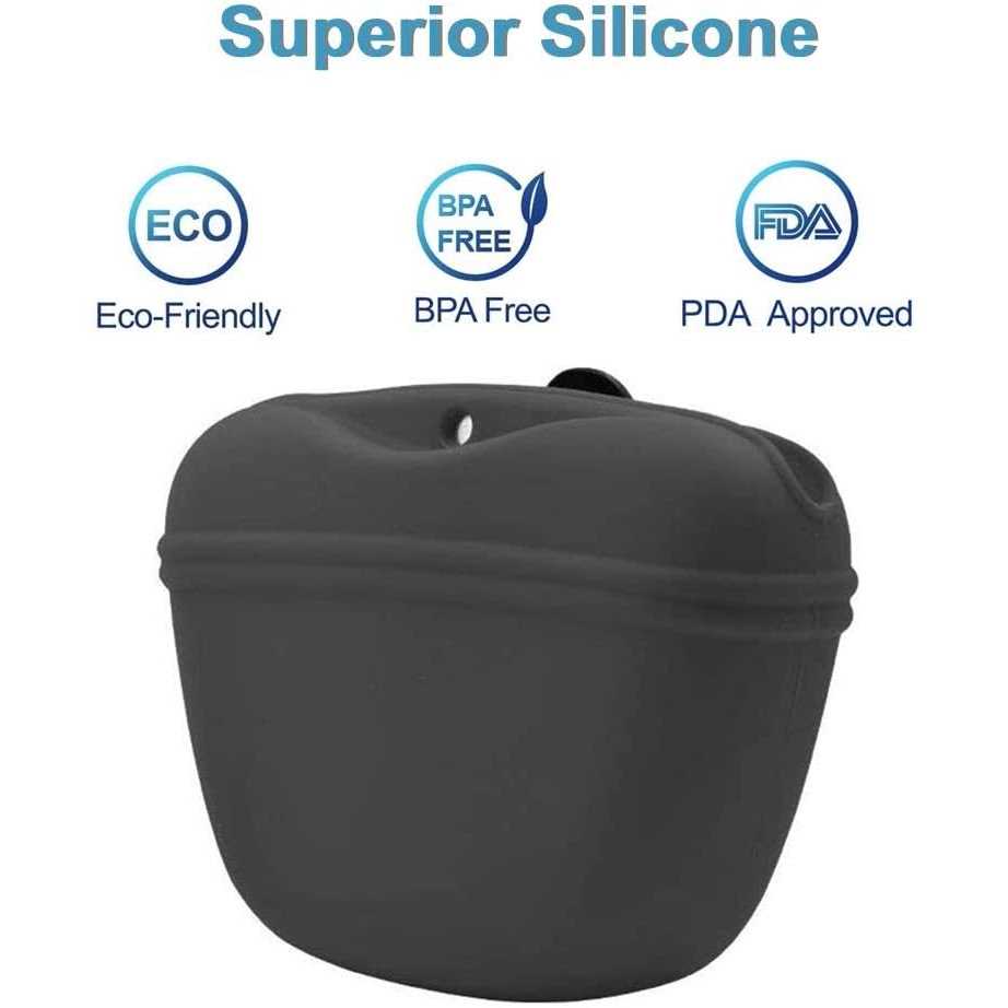 Silicone Dog Treat Pouch with Magnetic Closure and Waist Clip D45143