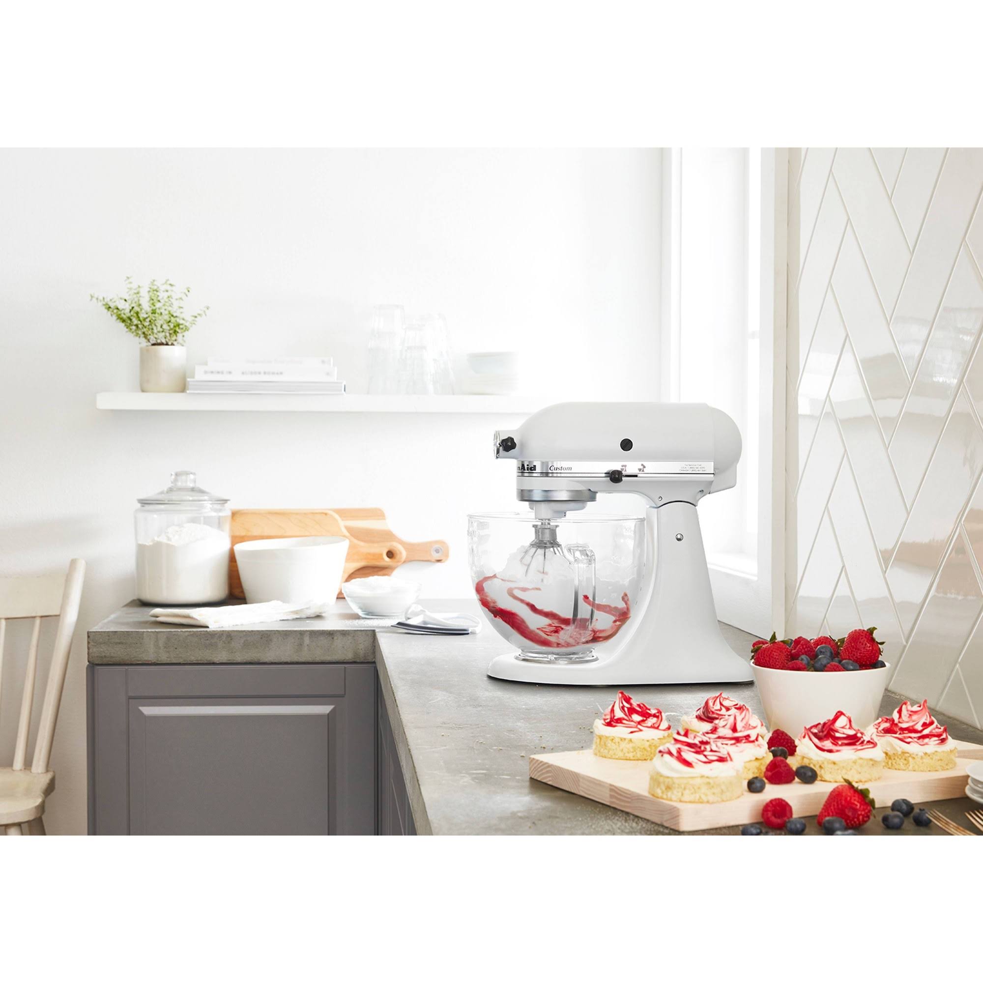 5-Quart Stand Mixer with Glass Bowl C1720