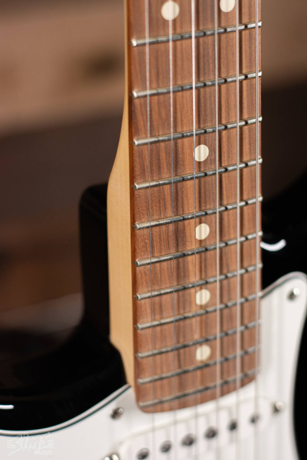 Left-Handed Electric Guitar, Black N906