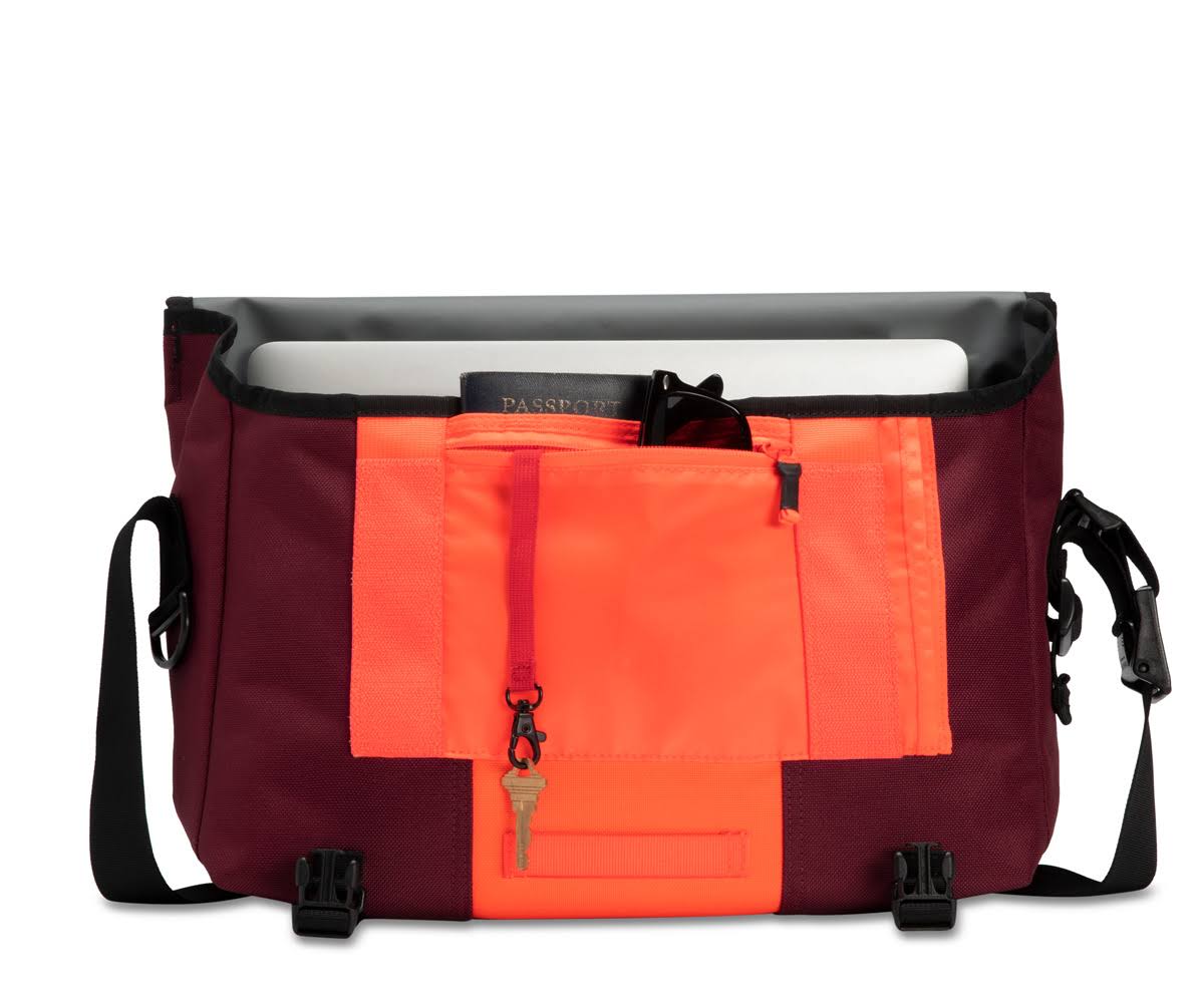 Classic Messenger Bag E403719