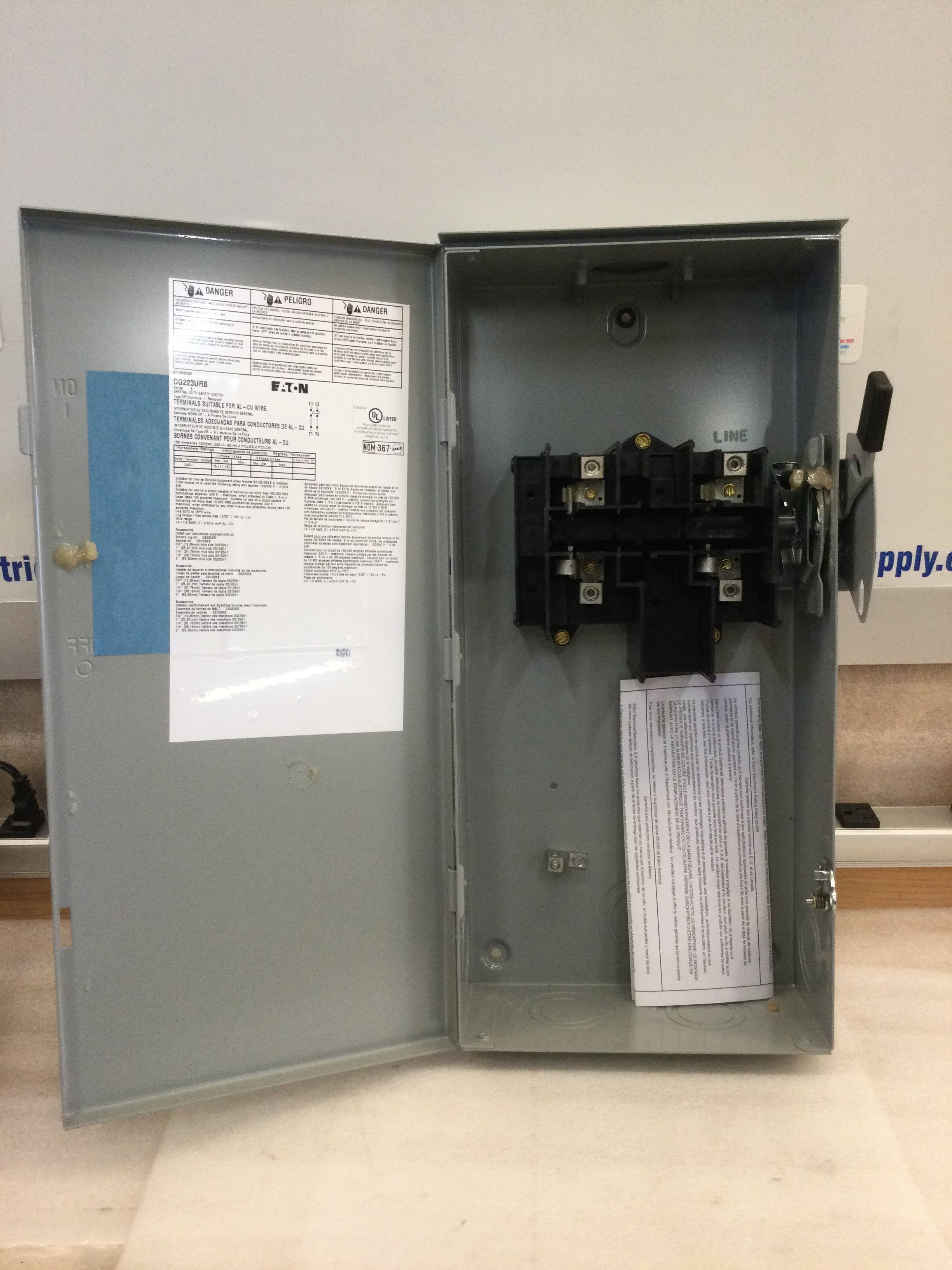 General Duty Non-Fusible Safety Switch V762